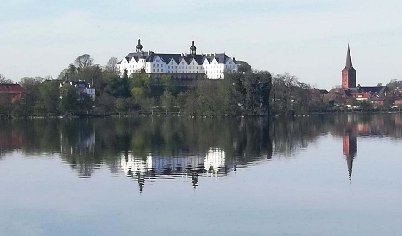 Gaestehaus Kibbel Bosau ภายนอก รูปภาพ